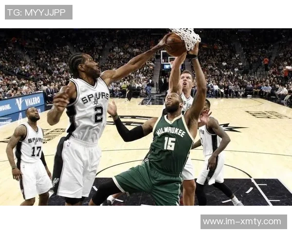 特伦斯罗斯分析字母哥交易可能性仅限尼克斯和猛龙两队